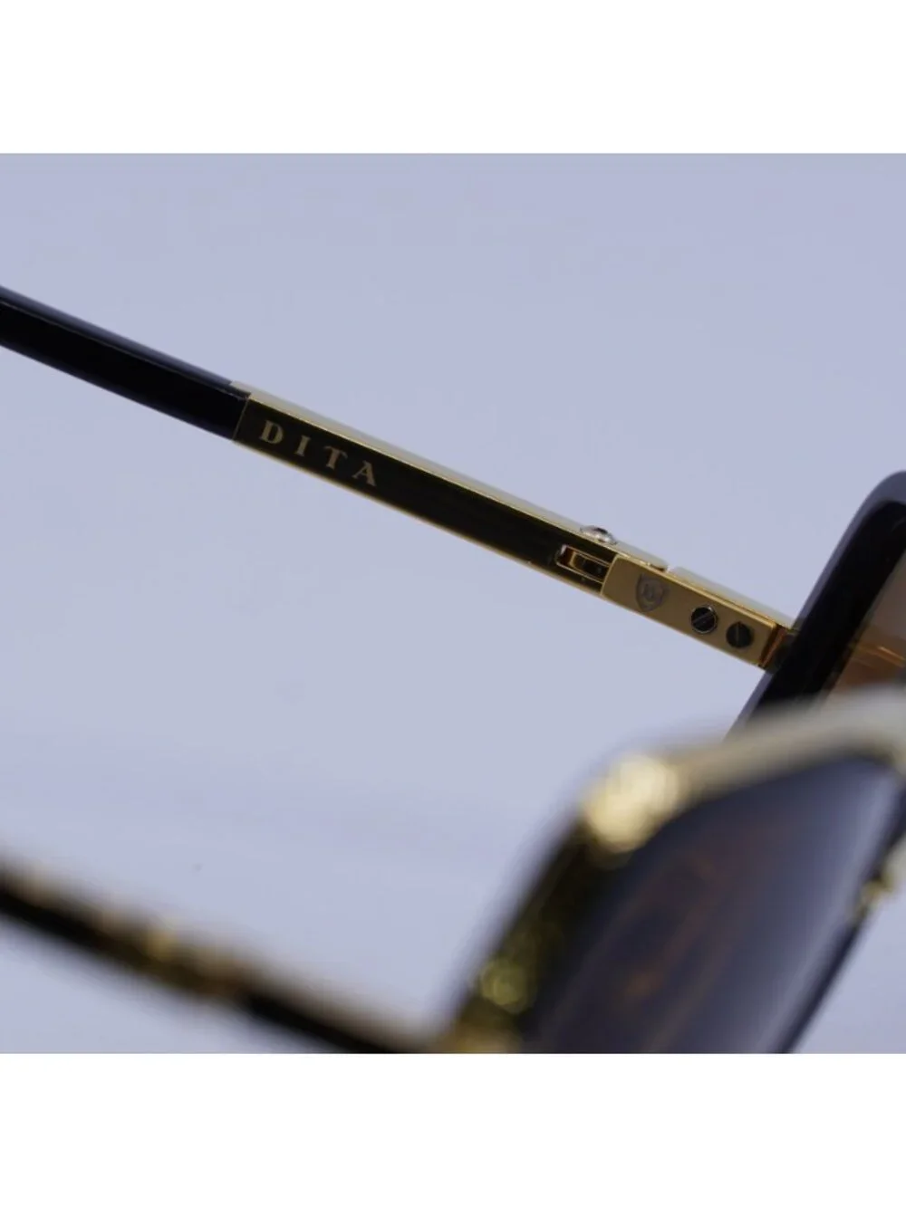 DITA authentic mach
